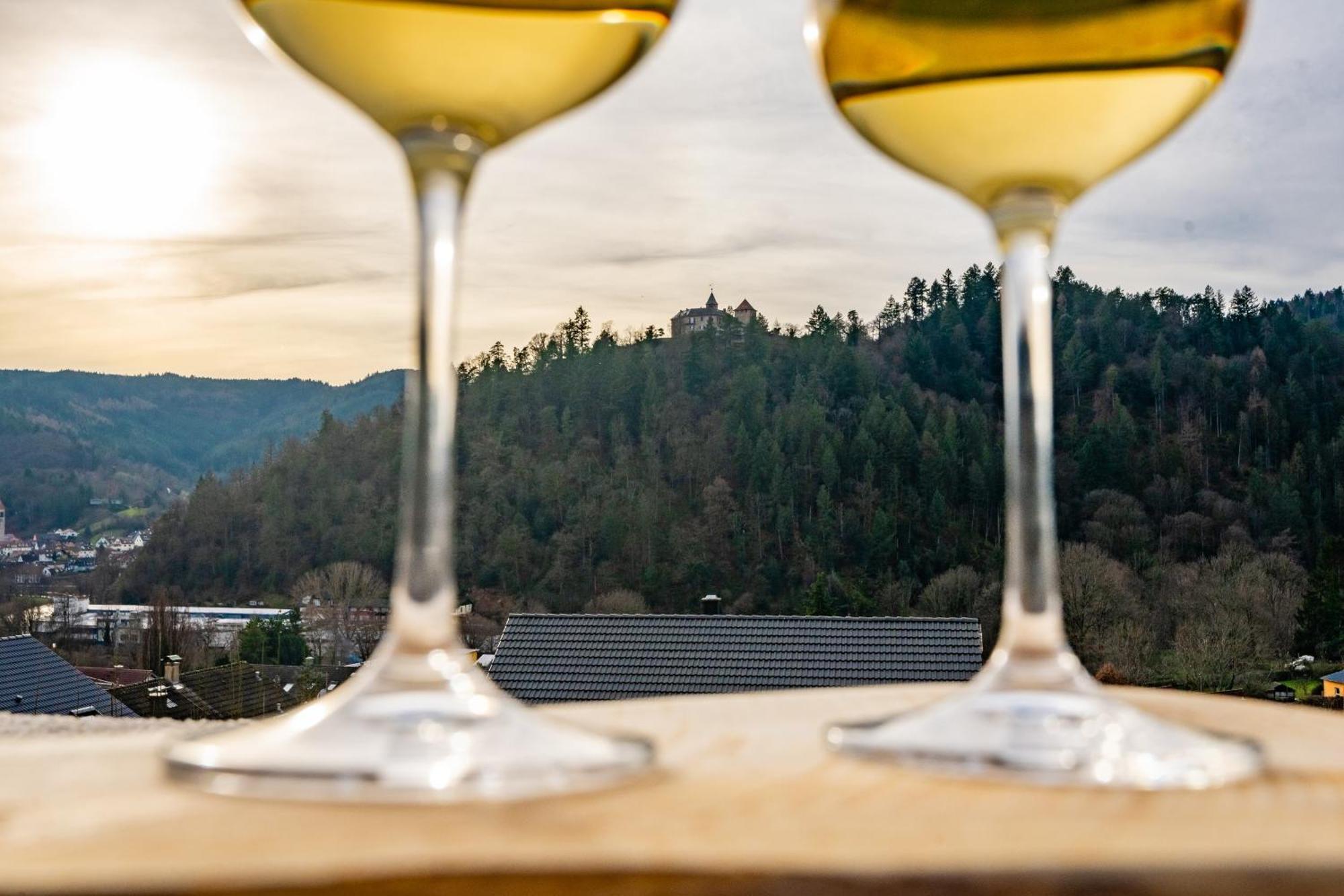 Schlossblick Schwarzwaldpanorama Lejlighed Gernsbach Eksteriør billede