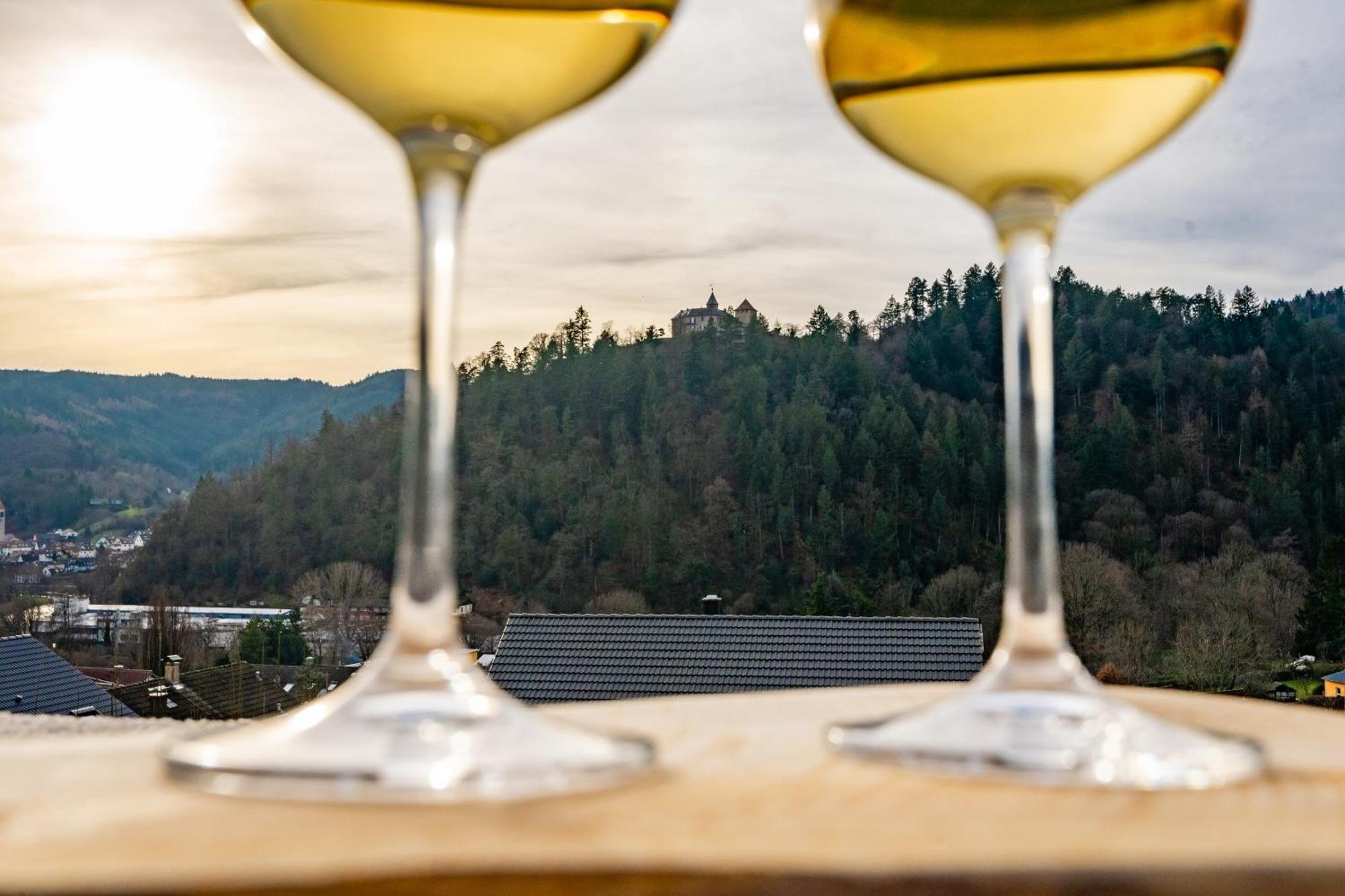 Schlossblick Schwarzwaldpanorama Gernsbach Eksteriør billede